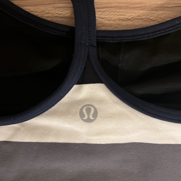 Lululemon power Y tank Lyon light striped tank top - Picture 6 of 16